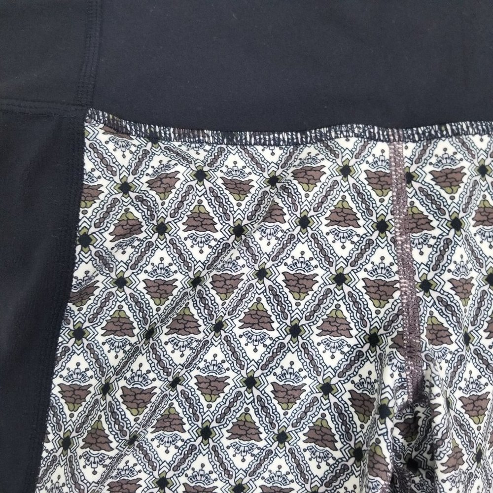 Athleta Damask Print Cropped Fitness Leggings - Picture 2 of 7